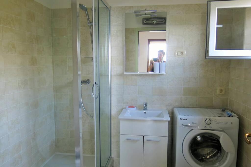 Mošćenička Draga Vacation Home Marinici מראה חיצוני תמונה